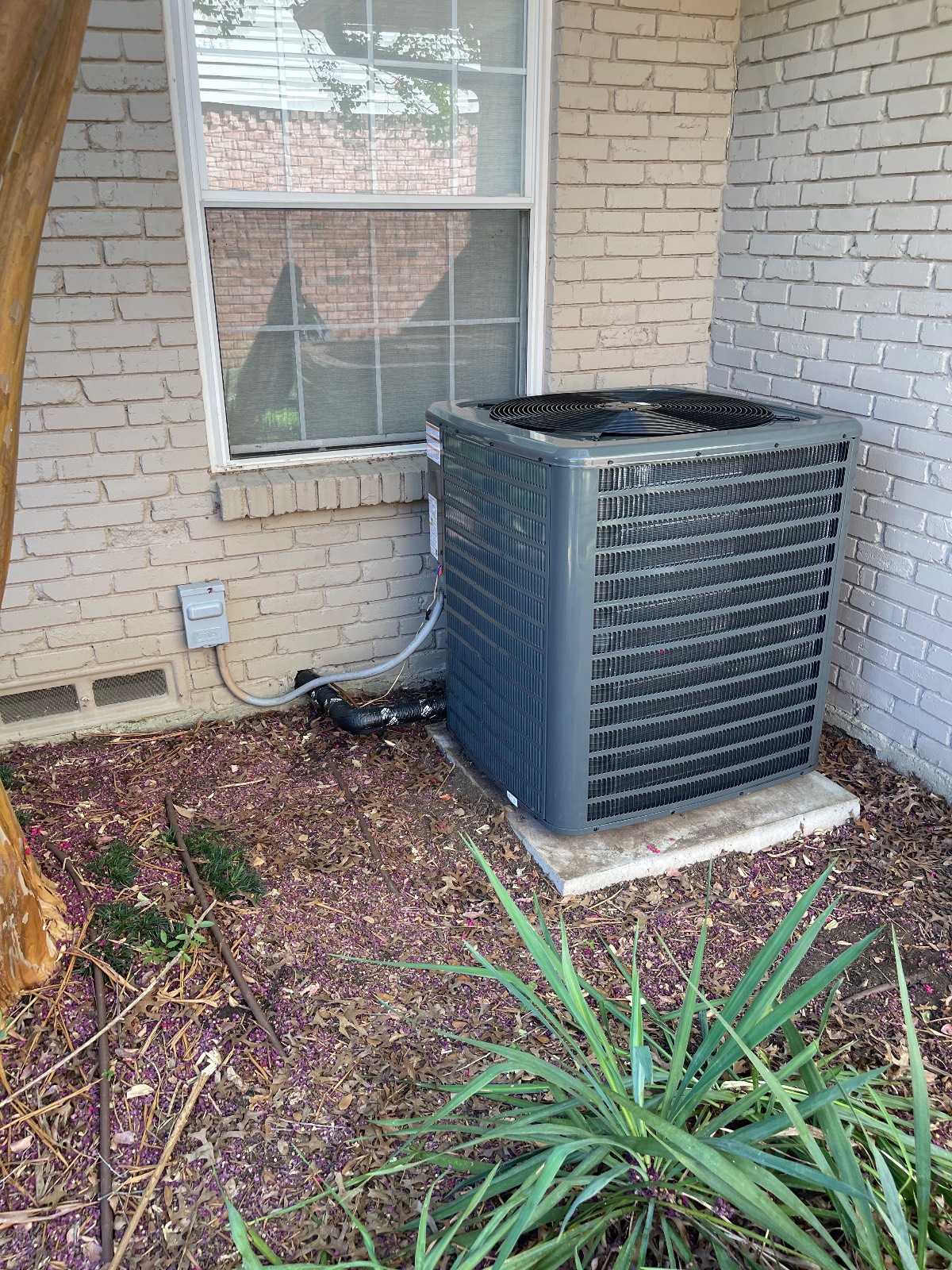 The AC Factory install work serving Highland Park TX